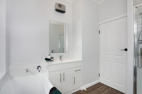 Photo of property in 11 Wilson Street, Bulls, 4818