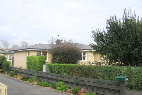 Photo of property in 216 Ngatai Road, Otumoetai, Tauranga, 3110