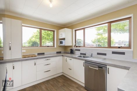 Photo of property in 23a John F Kennedy Drive, Milson, Palmerston North, 4414