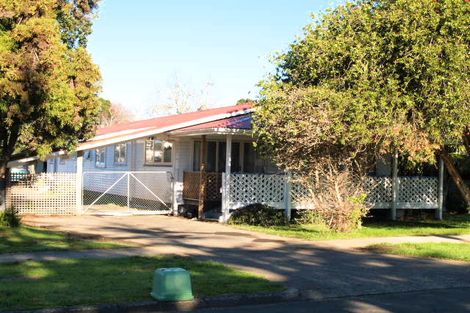 Photo of property in 14 Viola Avenue, Mangere East, Auckland, 2024