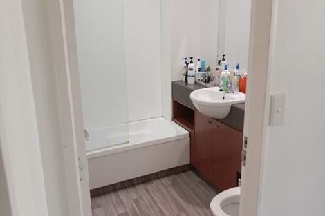 Photo of property in Hume House, 152 The Terrace, Wellington Central, Wellington, 6011