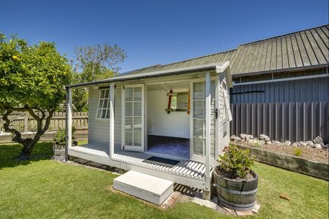 Photo of property in 513 Main North Road, Bay View, Napier, 4104