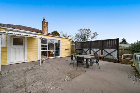 Photo of property in 26 Conway Road, Eltham, 4322