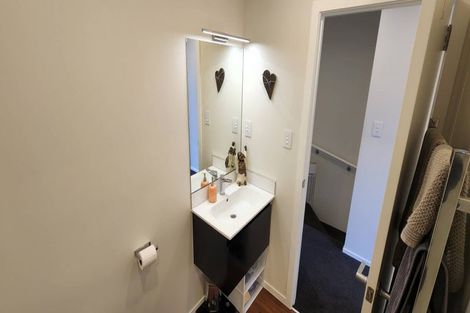 Photo of property in 11 Josland Lane, Wallaceville, Upper Hutt, 5018