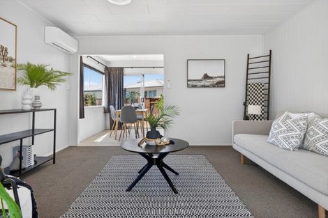 Photo of property in 42 Eversham Road, Mount Maunganui, 3116