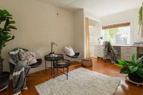 Photo of property in 137 Hinemoa Street, Birkenhead, Auckland, 0626