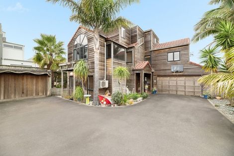 Photo of property in 15b Lee Street, Mount Maunganui, 3116