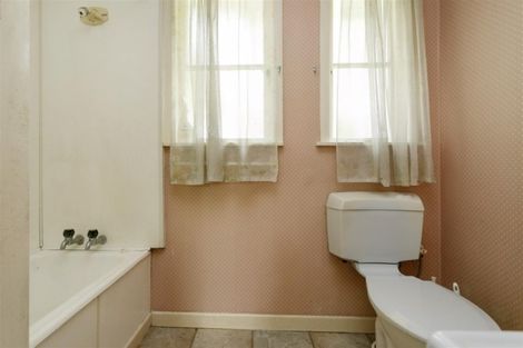 Photo of property in 58 Hinekura Avenue, Taupo, 3330