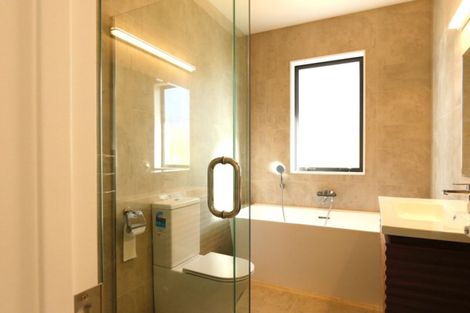 Photo of property in 6 Fjord Way, Karaka, Papakura, 2113