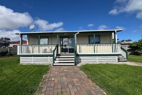 Photo of property in 21 Tranent Road, Mangere, Auckland, 2022