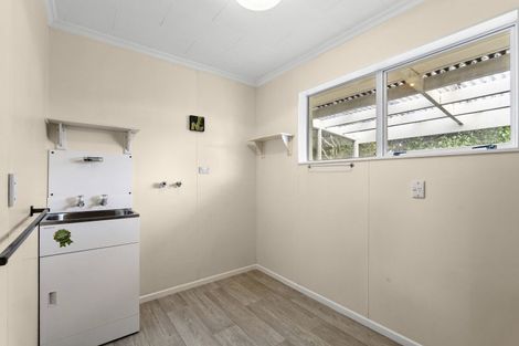 Photo of property in 20 Mayfair Place, Westown, New Plymouth, 4310