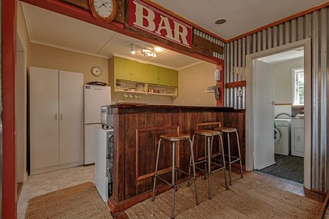 Photo of property in 17 Andrews Street, Foxton Beach, Foxton, 4815