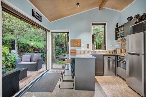 Photo of property in 12 Kereru Grove, Greenhithe, Auckland, 0632