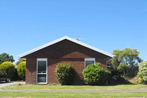 Photo of property in 79a Vivian Street, Burwood, Christchurch, 8083