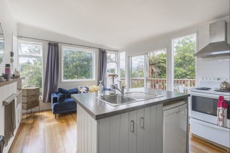 Photo of property in 14 Kowhai Grove, Raumati Beach, Paraparaumu, 5032