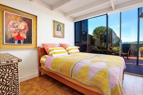 Photo of property in 25 Clermont Terrace, Kelburn, Wellington, 6012