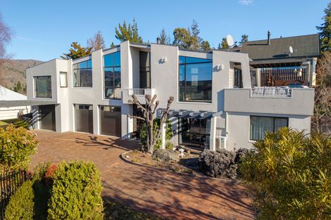 Photo of property in 33 Kamaka Crescent, Bridge Hill, Alexandra, 9320