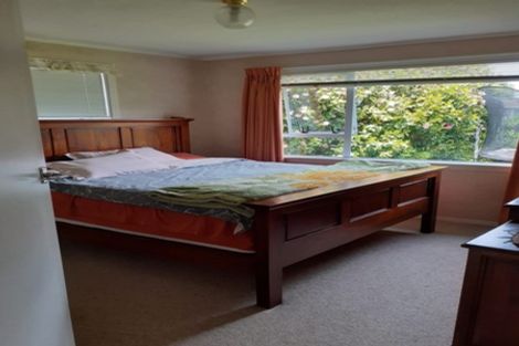 Photo of property in 30 Pinehurst Crescent, Russley, Christchurch, 8042