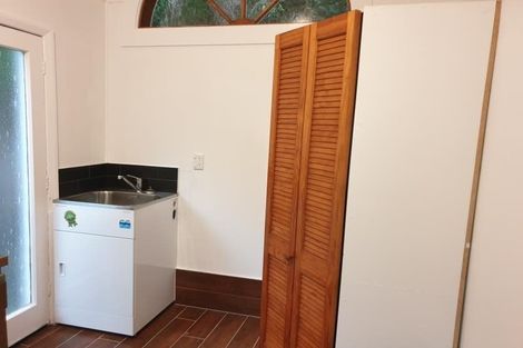 Photo of property in 119 Glenmore Street, Kelburn, Wellington, 6012