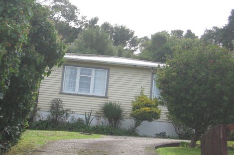 Photo of property in 104 Chester Road, Tawa, Wellington, 5028