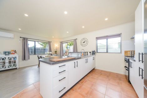 Photo of property in 131b Church Street, West End, Palmerston North, 4412