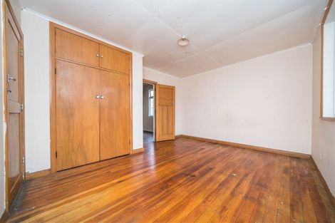Photo of property in 9 Stewart Crescent, Hokowhitu, Palmerston North, 4410