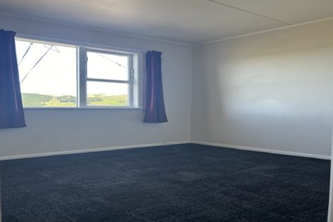 Photo of property in 12 Huntingdon Street, Northland, Wellington, 6012