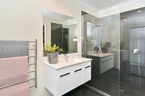 Photo of property in 13 Winsloe Street, Pegasus, 7612