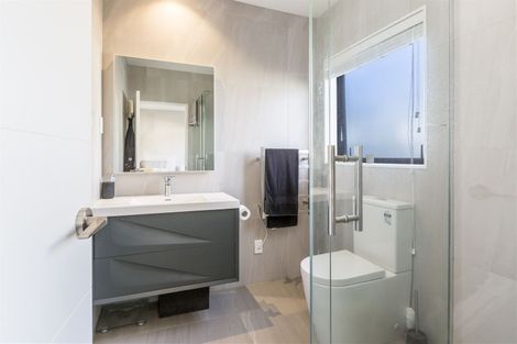 Photo of property in 106 Parkview Drive, Gulf Harbour, Whangaparaoa, 0930