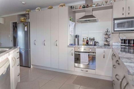 Photo of property in 201 High Street, Dannevirke, 4930