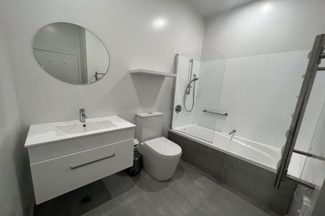 Photo of property in 5 Te Ara O Paetutu, Petone, Lower Hutt, 5012