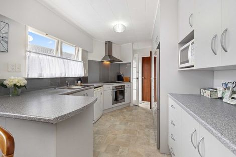Photo of property in 18 Lakeside Drive, Pahurehure, Papakura, 2113