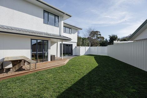 Photo of property in 101a Main Road, Clive, 4102
