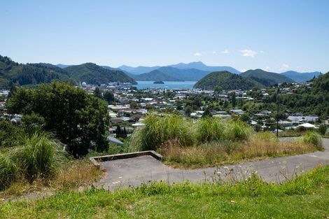 Photo of property in 14 Kakapo Rise, Picton, 7220