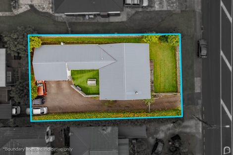 Photo of property in 1/35 Orams Road, Hillpark, Auckland, 2102