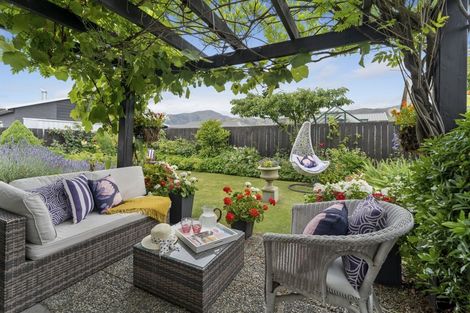 Photo of property in 30 Waenga Drive, Cromwell, 9310