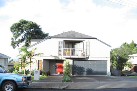 Photo of property in 10 The Glebe, Cockle Bay, Auckland, 2014