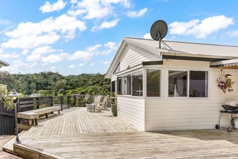 Photo of property in 11 Long Beach Road, Russell, 0202