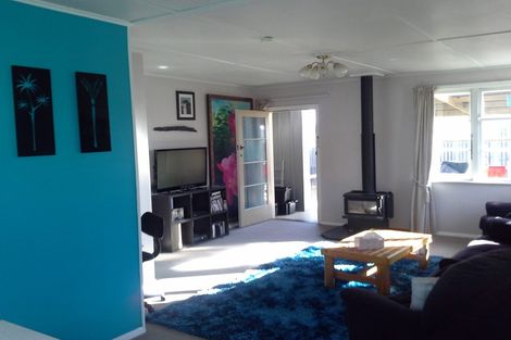 Photo of property in 2 Larsen Street, Westport, 7825