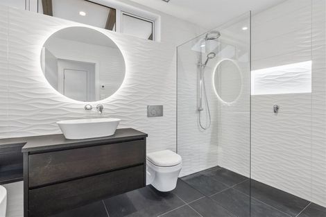 Photo of property in 2/16 Bracken Avenue, Takapuna, Auckland, 0622