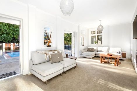 Photo of property in 301 Fergusson Drive, Heretaunga, Upper Hutt, 5018