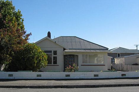 Photo of property in 18 Rhodes Street, Waimate, 7924