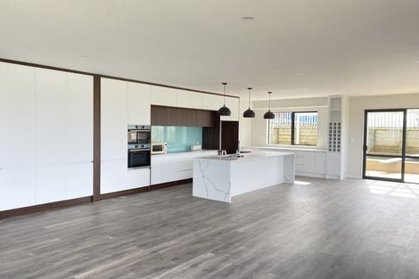 Photo of property in 21 Vazey Way, Hobsonville, Auckland, 0618