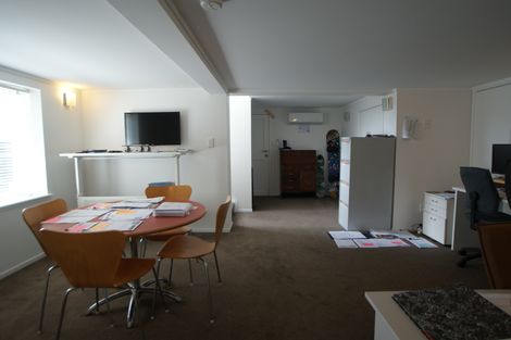 Photo of property in 33 Fairlands Avenue, Waterview, Auckland, 1026