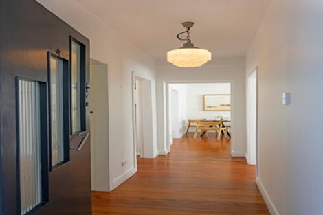 Photo of property in 4/2 Salisbury Street, Herne Bay, Auckland, 1011