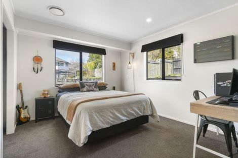 Photo of property in 11 Leicester Parade, Somerville, Auckland, 2014