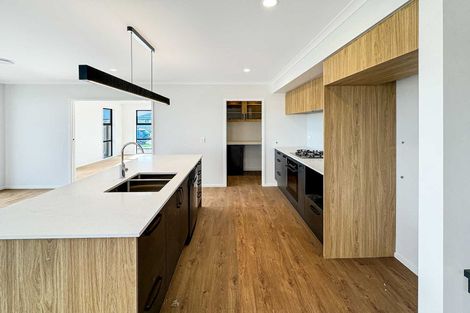 Photo of property in 20 Blue Jacket Drive, Halswell, Christchurch, 8025