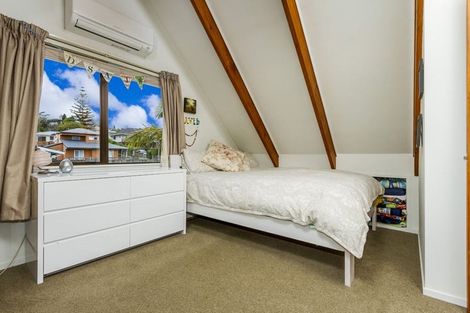 Photo of property in 1/47 Selwyn Crescent, Forrest Hill, Auckland, 0620