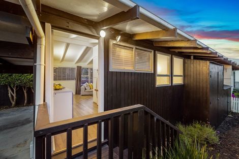 Photo of property in 1/2 Finlow Drive, Te Atatu South, Auckland, 0610