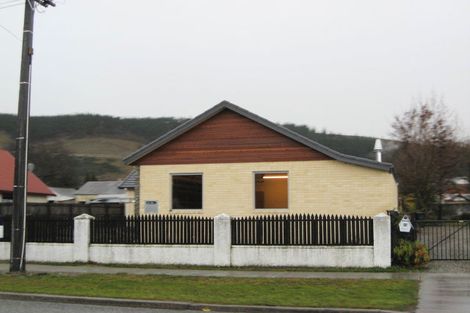 Photo of property in 82 Sunderland Street, Clyde, 9330